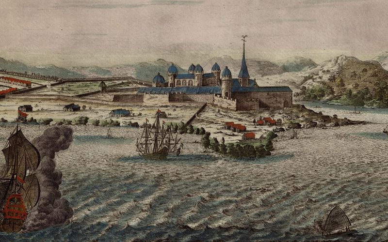 Estampe représentant la forteresse d'Elmina sur la Côte de l'Or