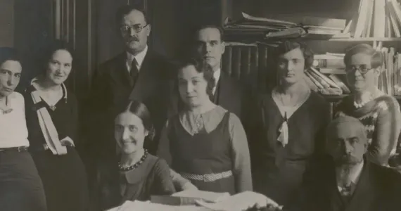 Le personnel de la bibliothèque de la Sorbonne dans les années 1930