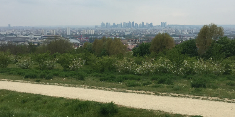 Le panorama parisien depuis la butte d'Orgemont