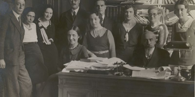 Le personnel de la bibliothèque de la Sorbonne dans les années 1930