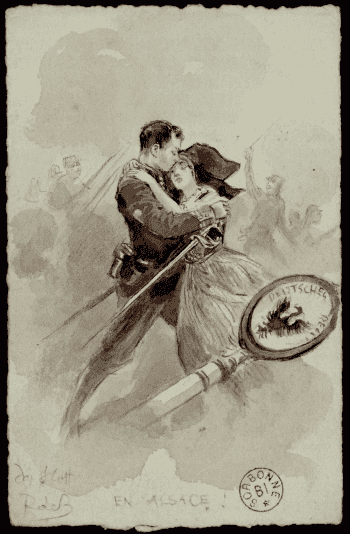 Carte aquarellée en sépia : un soldat épée à la main enlace une Alsacienne en costume traditionnel. À côté d'eux, une borne portant l'inscription « Deutsches Reich » assortie d'un aigle noir est en train de tomber.