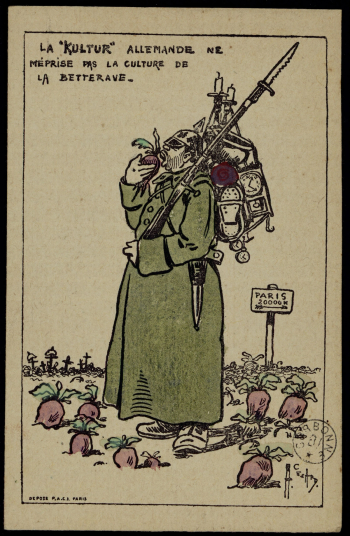 Soldat allemand en longue capote verte dans un champ de betteraves, dévorant une betterave crue, et portant un barda surchargé hérissé d'un fusil à baïonnette, de chandeliers et d'une pendule, dessin encadré d'un filet.
