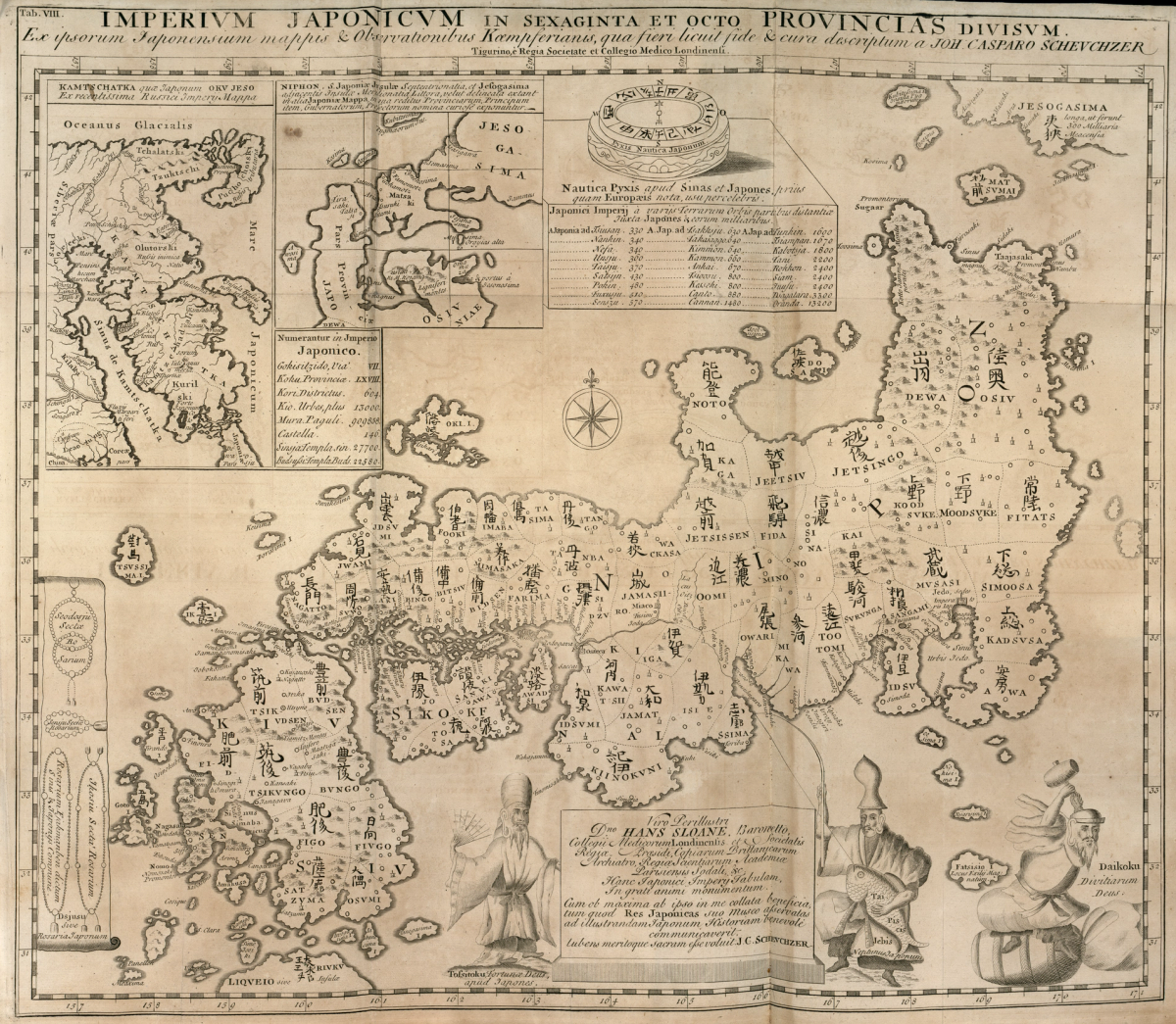 Carte gravée en taille-douce de l'archipel japonais avec noms de provinces en kanji et en latin ; encarts du Kamtchatka et du détroit nord en haut à gauche, boussole japonaise, tableau de distances et figures de divinités japonaises en bas.