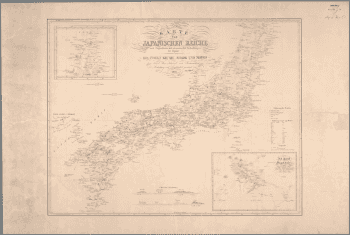 Carte au trait fin en noir et blanc de l'archipel japonais : encart de l'île d'Ezo en haut à gauche, cartouche calligraphié au centre haut, carte de la baie de Nagasaki en bas à droite, ligne de côtes de Corée à gauche.